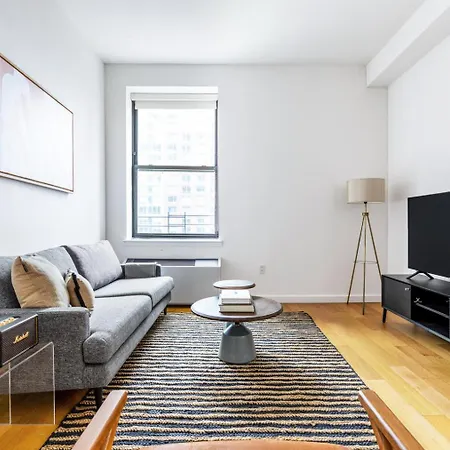 Fidi 1Br W Doorman Gym Nr Wall St Nyc-546
